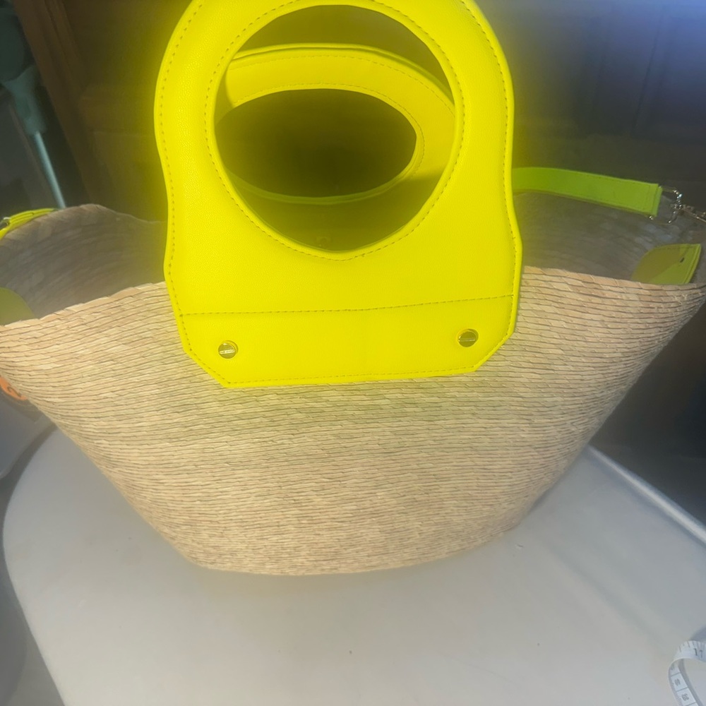 NWT Neon Yellow Straw Tote with Circular Handles